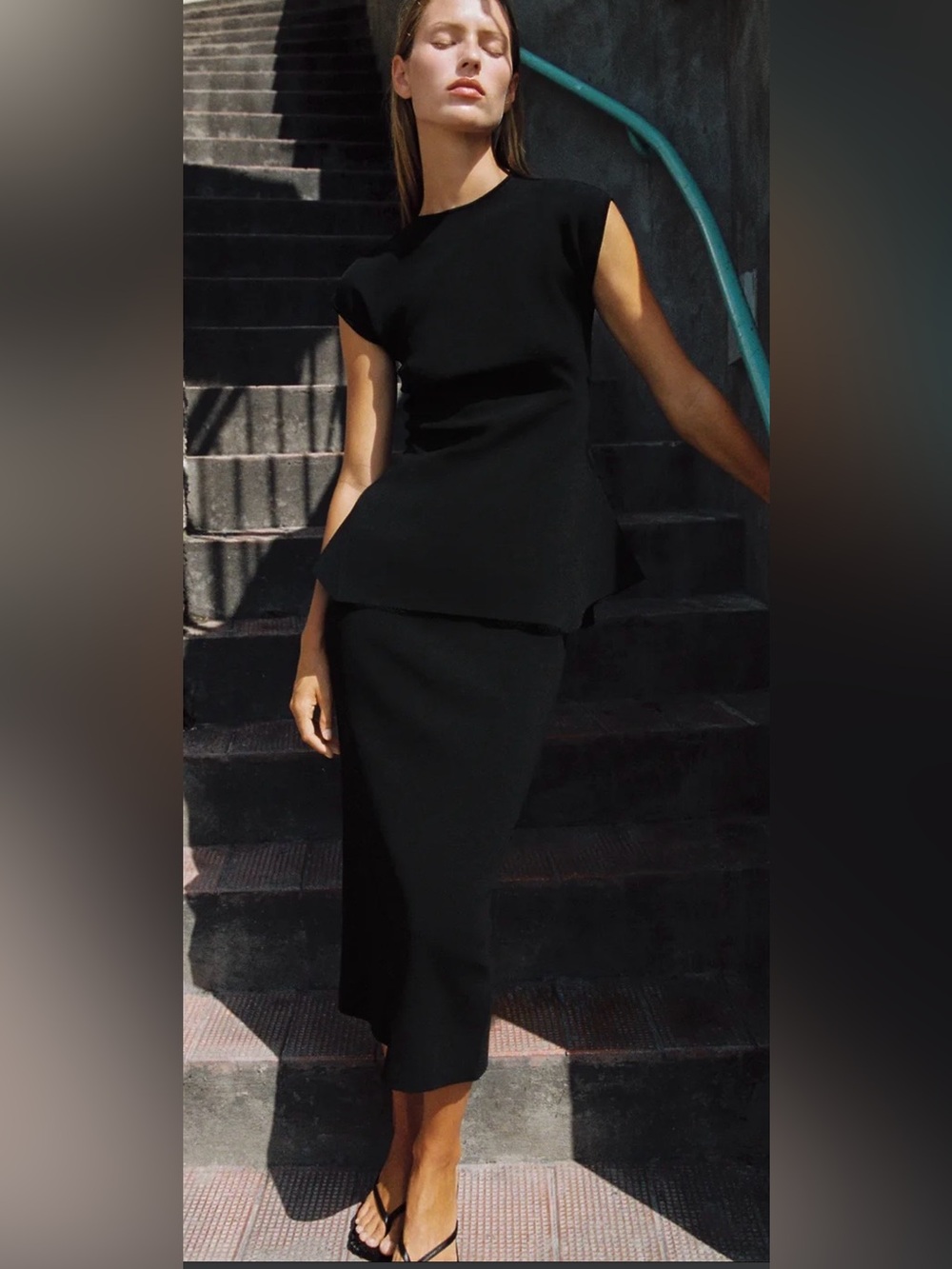 Zara Black Knit Midi Pencil Skirt – Size Medium – High Waist